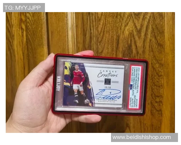 帕尼尼球星卡编年史肥包足球收藏指南与市场分析